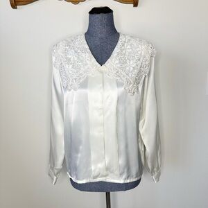 Vintage 1990s White Satin Button Down Shirt With Lace Collar Size Medium